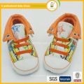 Sapatilhas de bebê para bebês Sapatos para bebé infantil com vários tamanhos e cores disponíveis